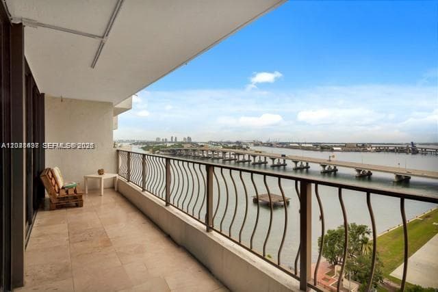 Condominium at 555 NE 15th St # 16H, Miami FL 33132
