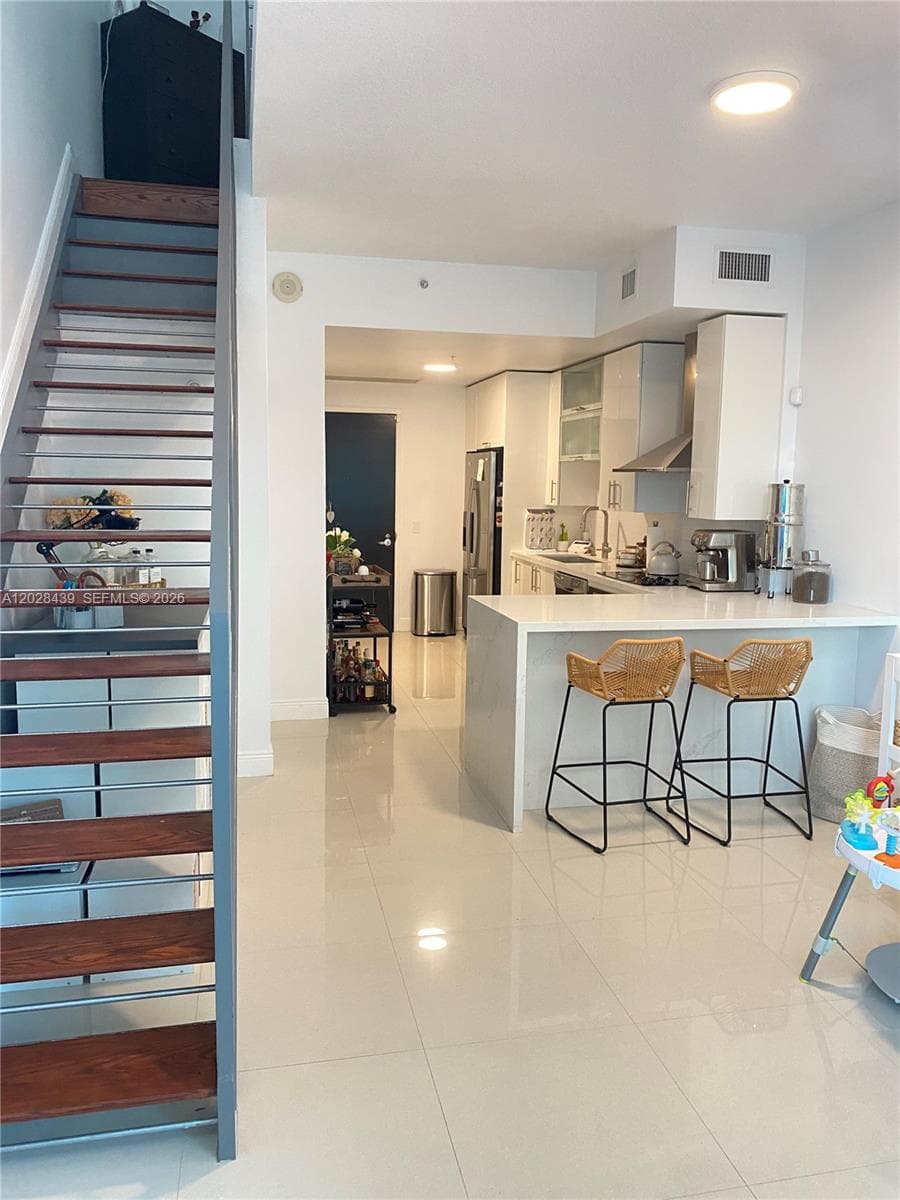 Condominium at 60 SW 13th St # 2212, Miami FL 33130