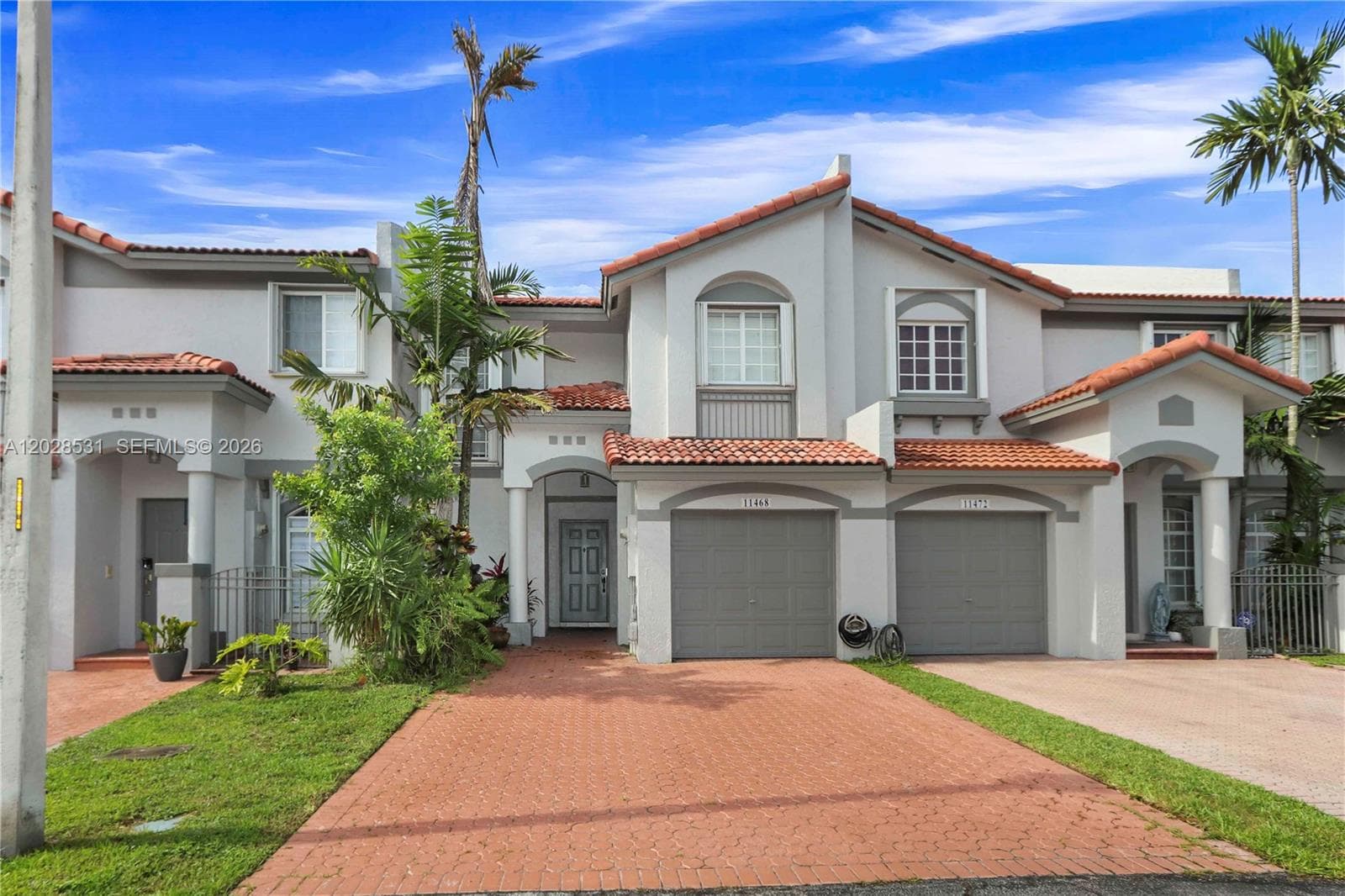 Townhouse at 11468 NW 50th Ter, Doral FL 33178