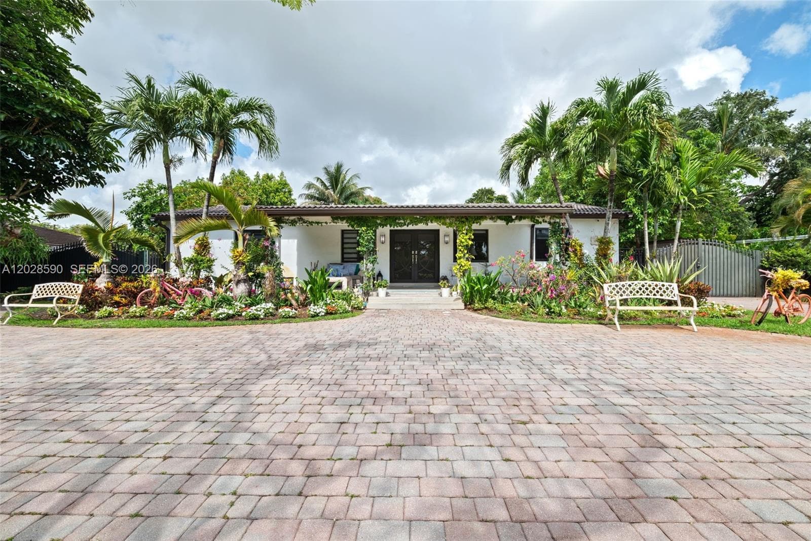 Single Family Residence at 13700 N Miami Ave, Miami FL 33168