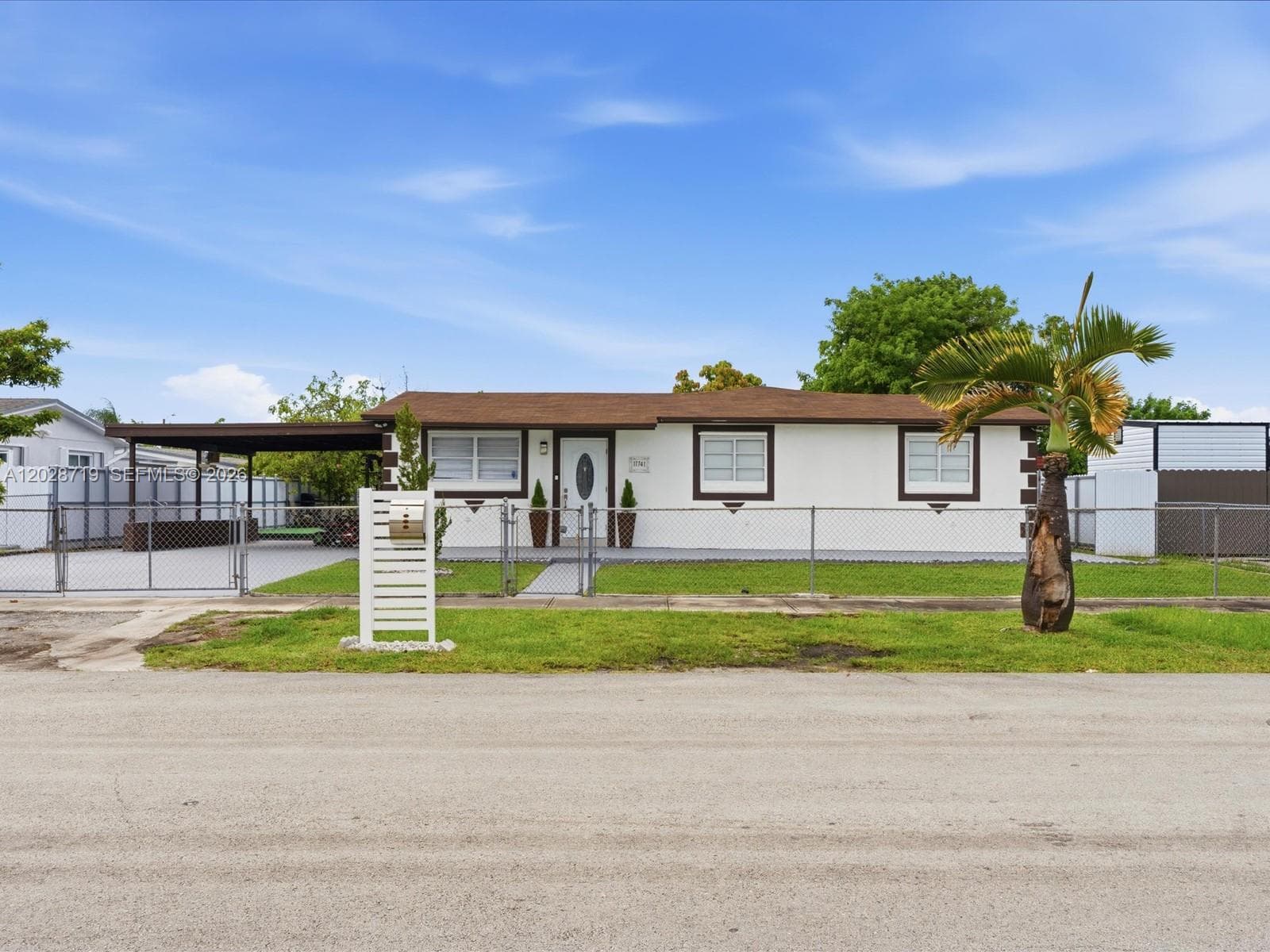 Single Family Residence at 11741 SW 182nd Ter, Miami FL 33177