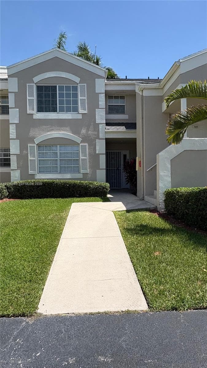 Condominium at 2607 SE 21st Ct # A, Homestead FL 33035