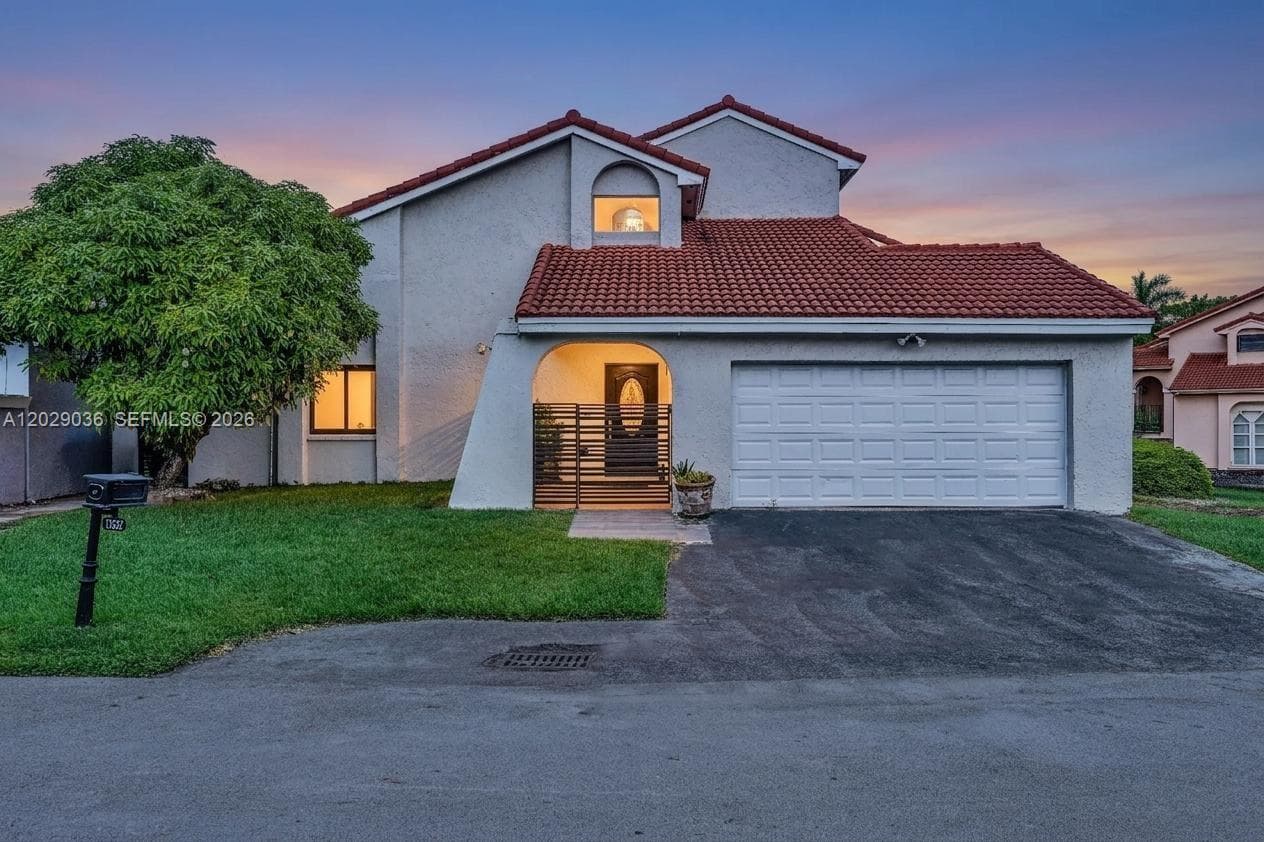 Single Family Residence at 17532 NW 61st CT N, Hialeah FL 33015