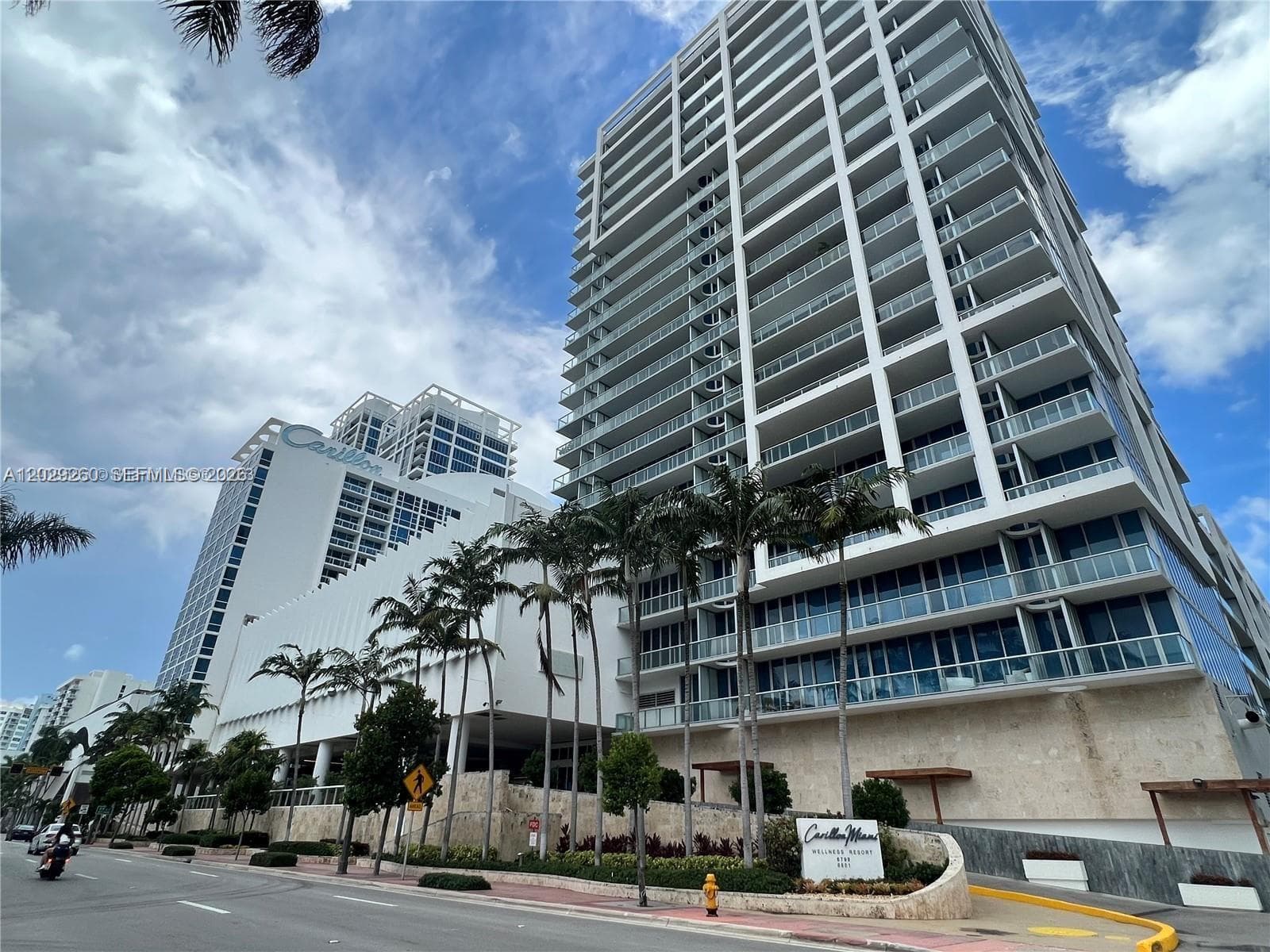 Condominium at 6799 Collins Ave # 1501, Miami Beach FL 33141