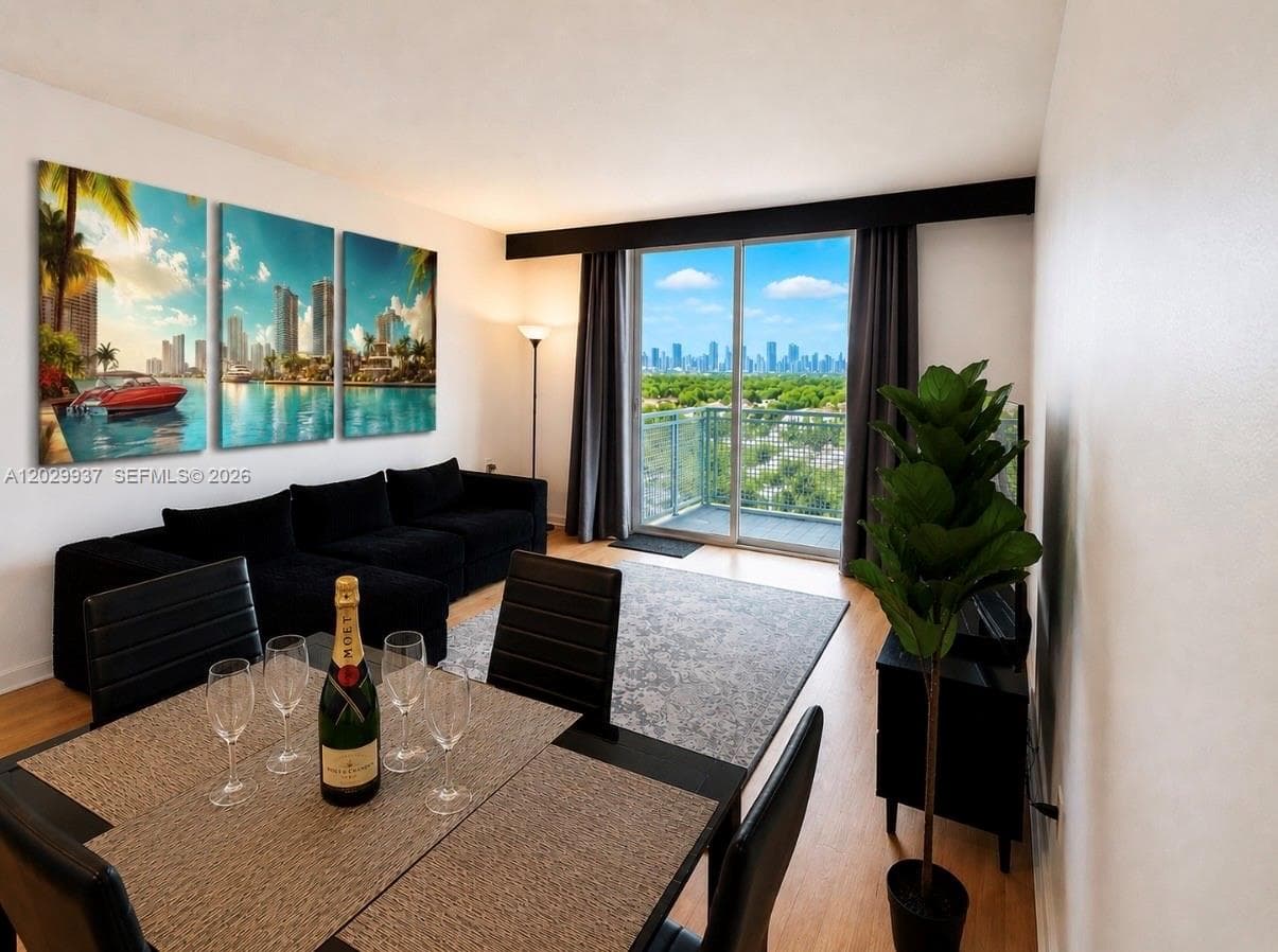 Condominium at 900 SW 8th St # 1103, Miami FL 33130