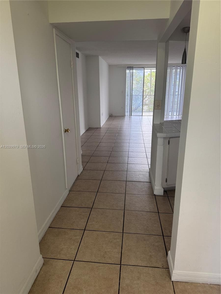 Condominium at 1710 NE 191st St # 3, Miami FL 33179