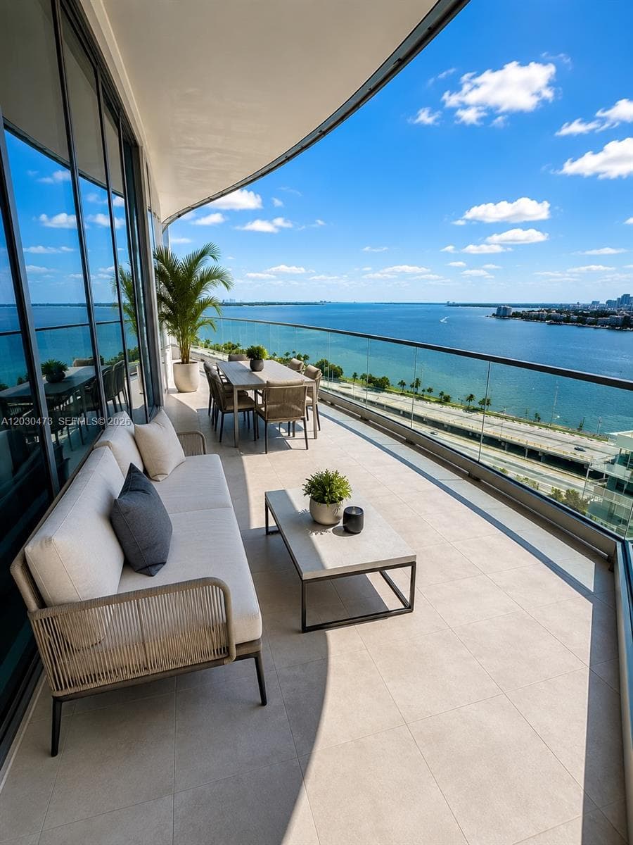 Condominium at 175 SE 25th rd # 1503, Miami FL 33129
