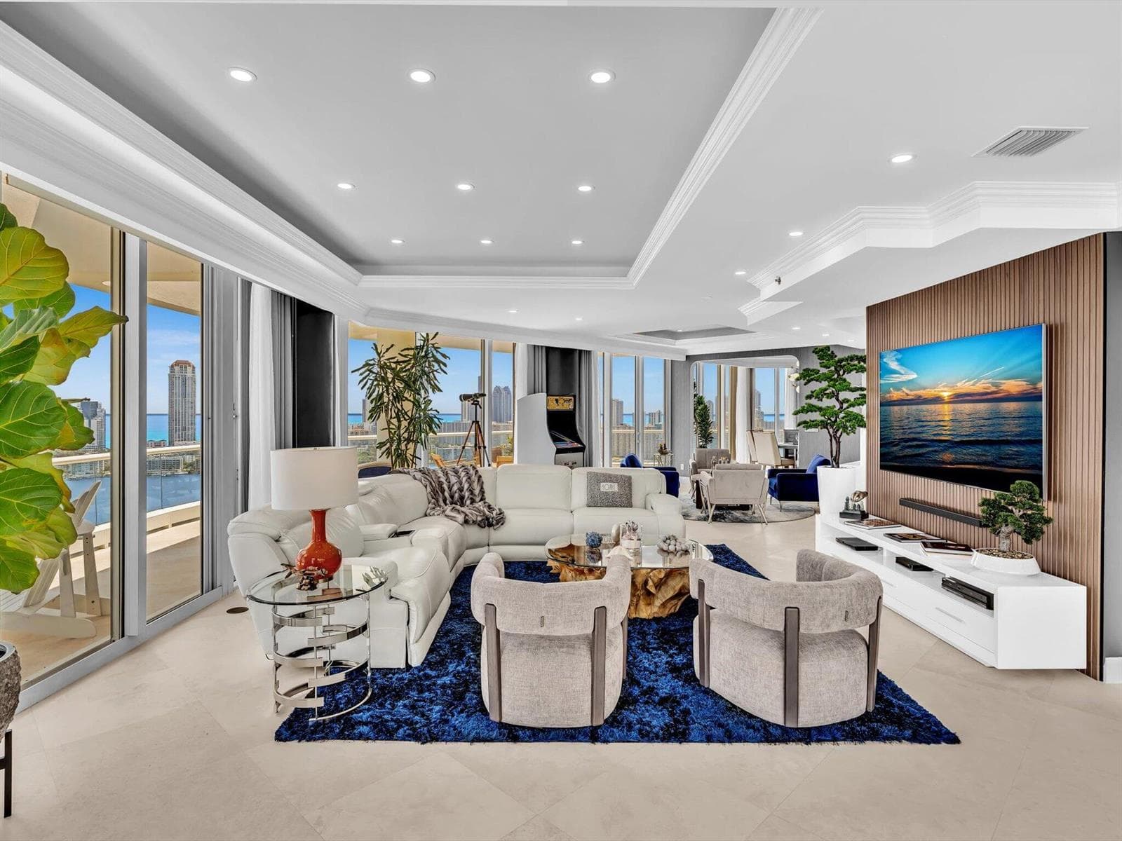 Condominium at 7000 Island Boulevard # 06, Aventura FL 33160