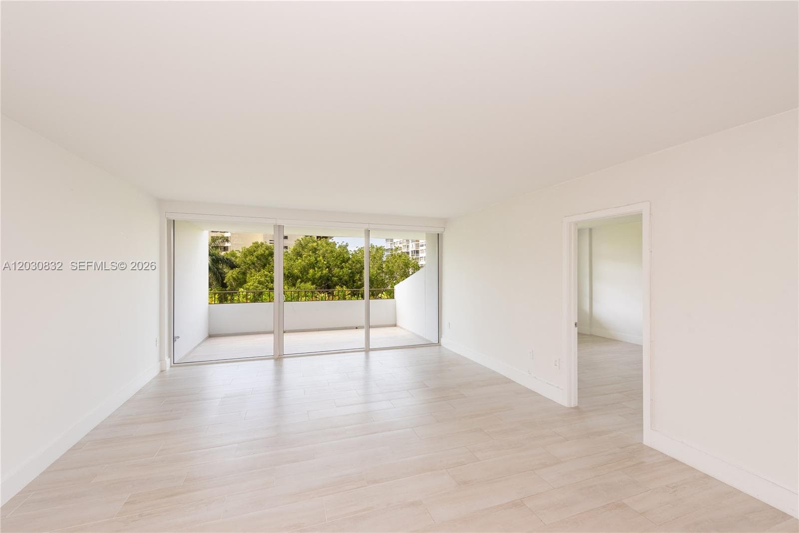 Condominium at 155 Ocean Lane Dr # 403, Key Biscayne FL 33149