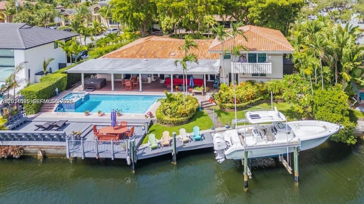 Single Family Residence at 2015 NE 120th Rd 1.5lots, North Miami FL 33181