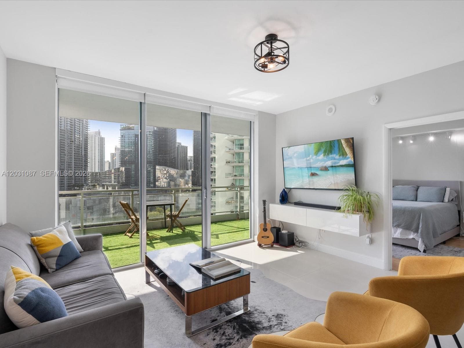 Condominium at 90 SW 3rd St # 2015, Miami FL 33130