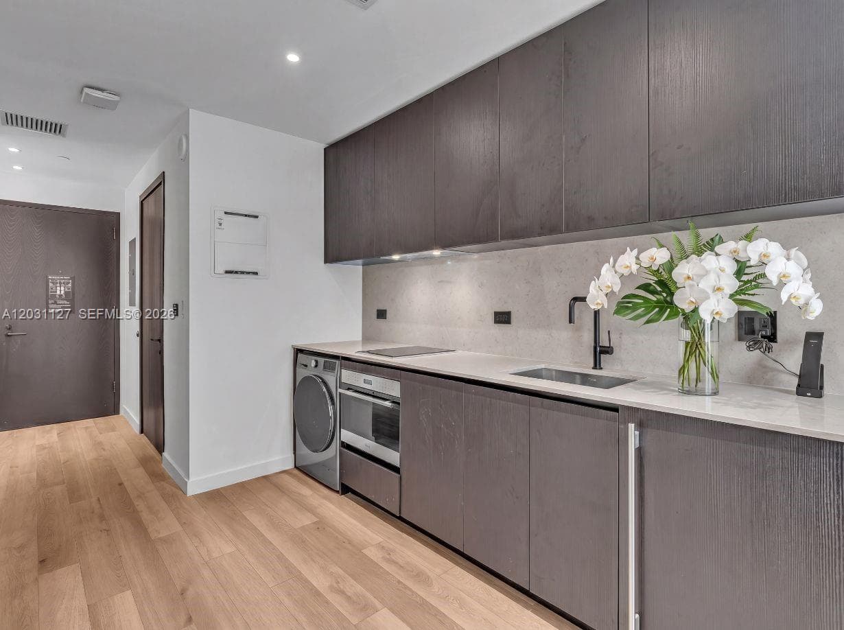 Condominium at 20 NE 11th St # 3106B, Miami FL 33132