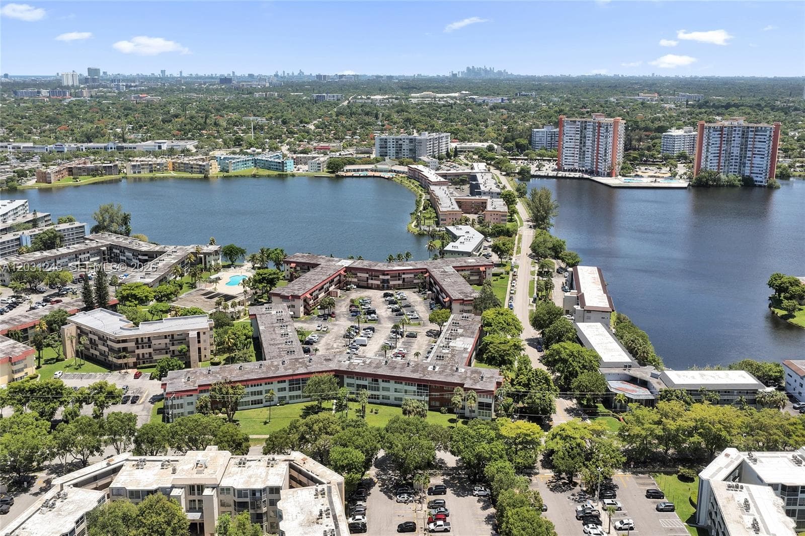 Condominium at 1400 NE 191st St # 343, Miami FL 33179