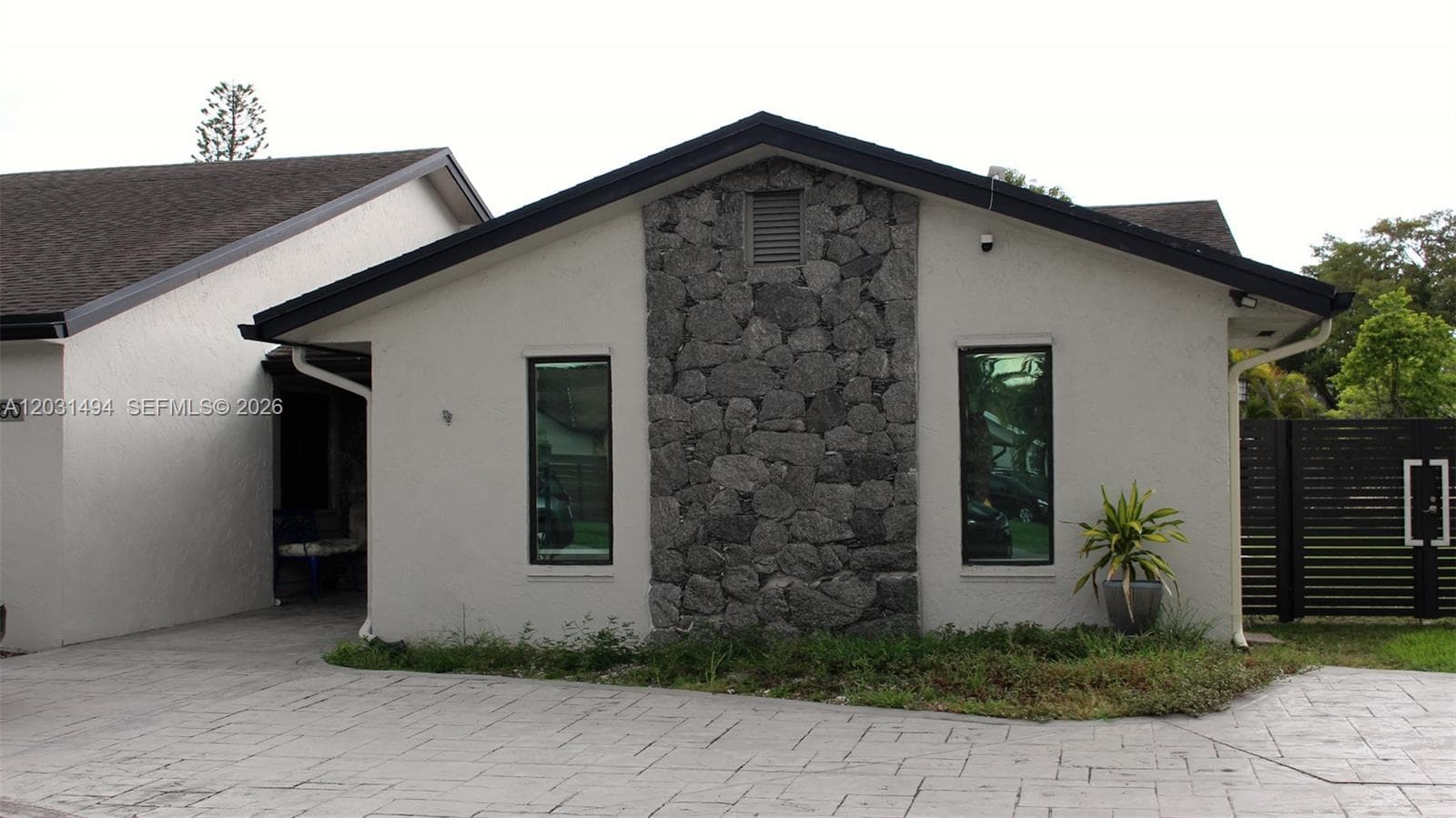 Single Family Residence at 14680 SW 107th Ter, Miami FL 33186