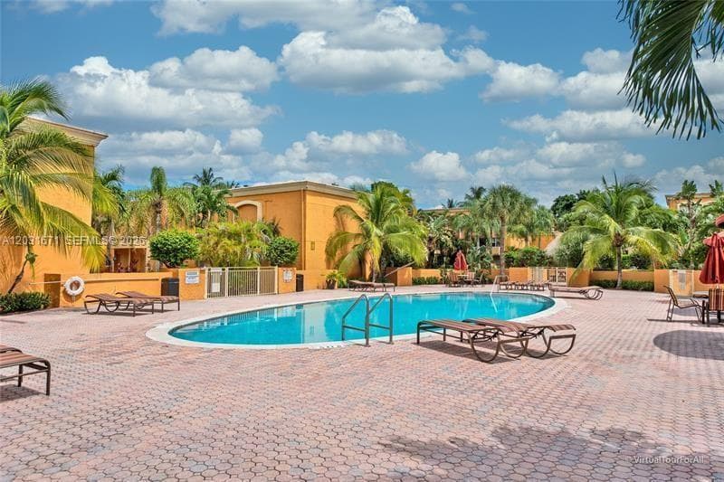 Condominium at 18111 NW 68th Ave # H102, Hialeah FL 33015