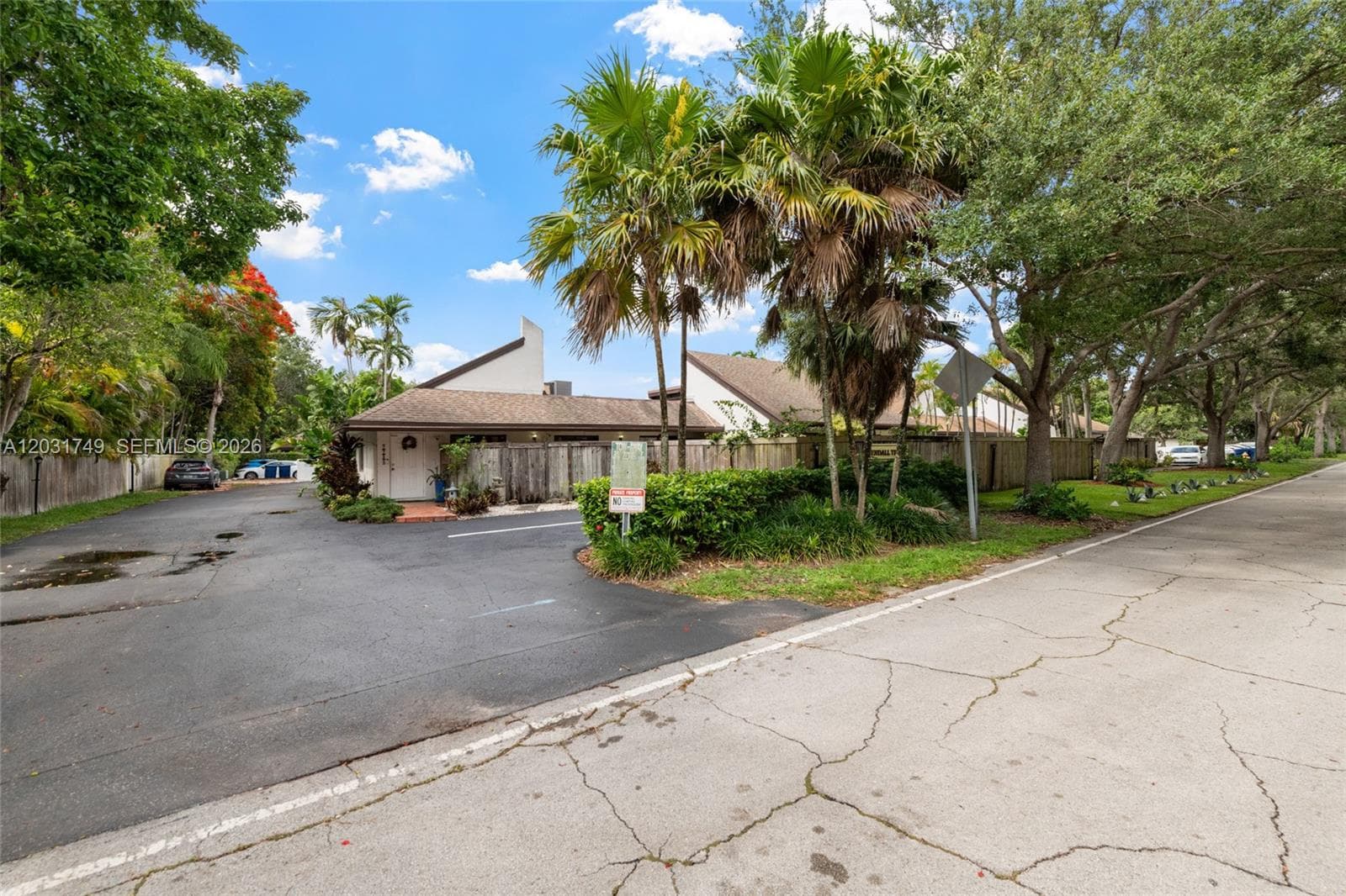 Condominium at 7759 SW 100th St # 37, Miami FL 33156