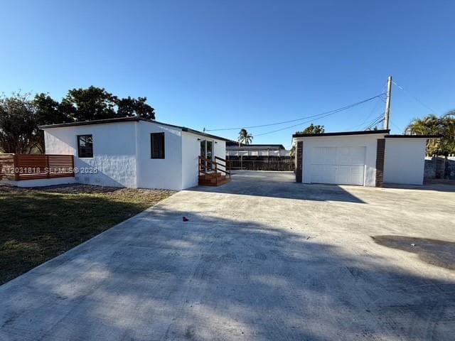 Single Family Residence at 1800 SW 75th Ave Rd, Miami FL 33155