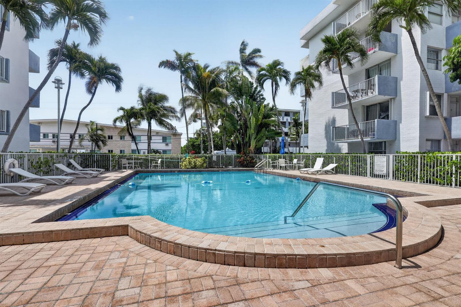 Condominium at 1801 S Treasure Drive # 415, North Bay Village FL 33141
