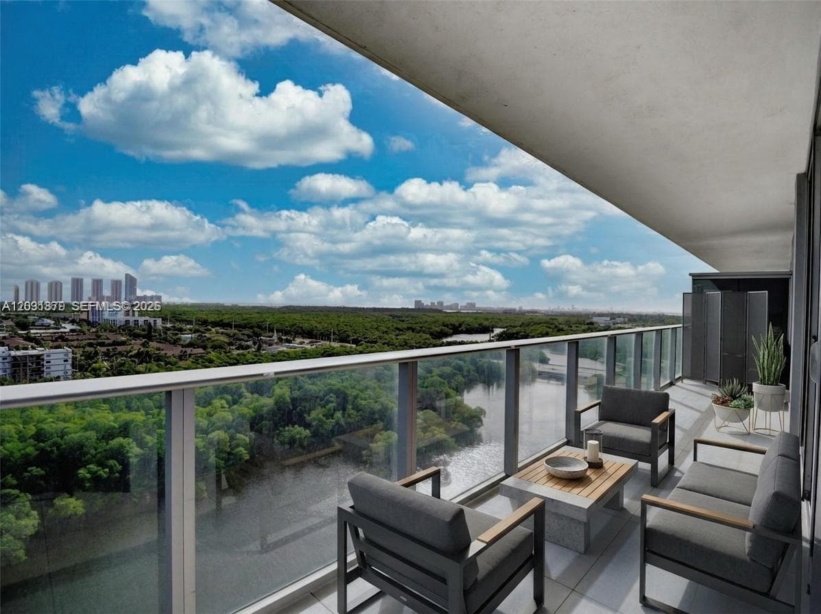 Condominium at 16385 Biscayne Blvd # 1615, North Miami Beach FL 33160