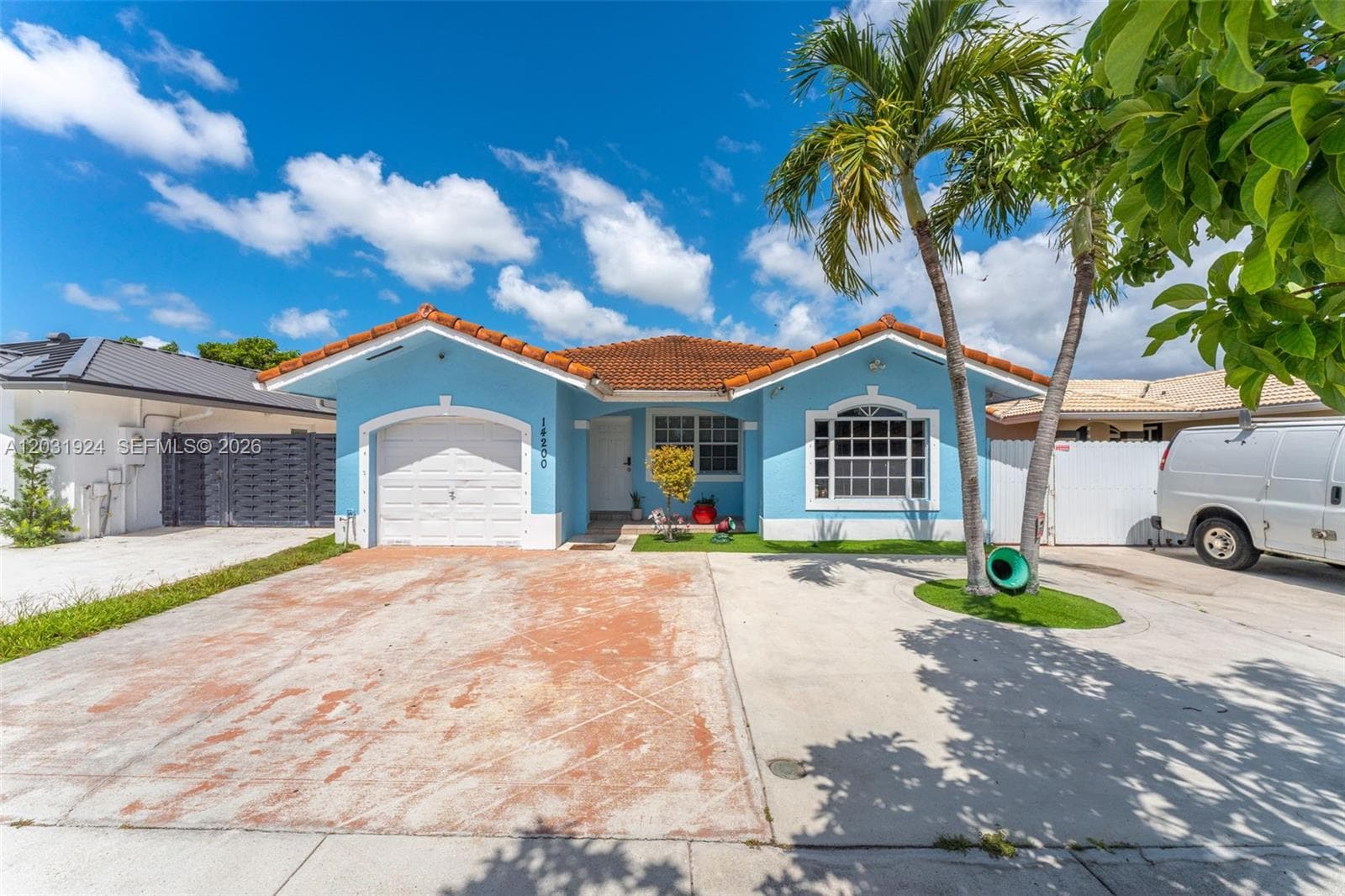 Single Family Residence at 14200 SW 147th Ct, Miami FL 33196