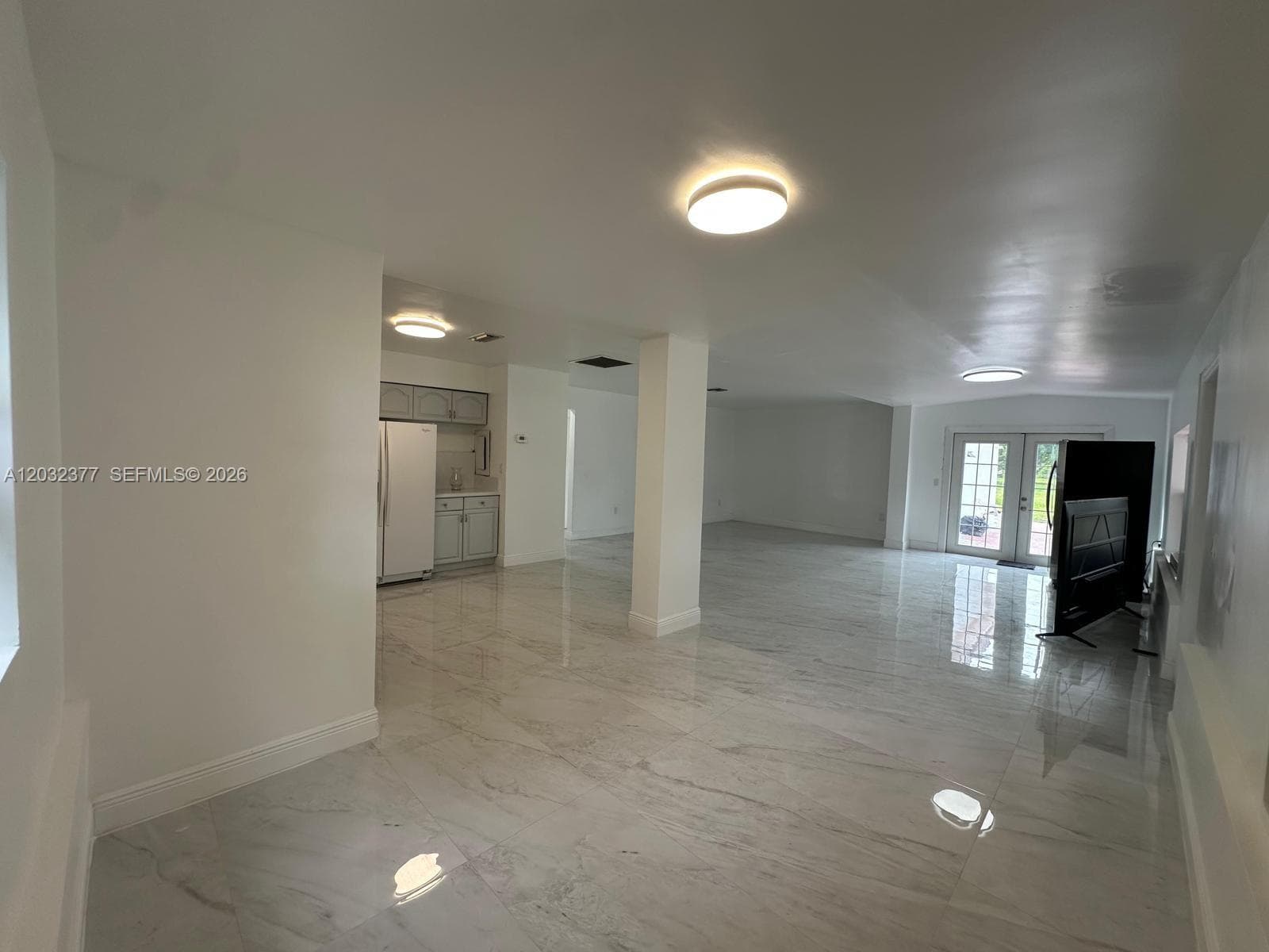 Single Family Residence at 30245 SW 198th Ave, Homestead FL 33030