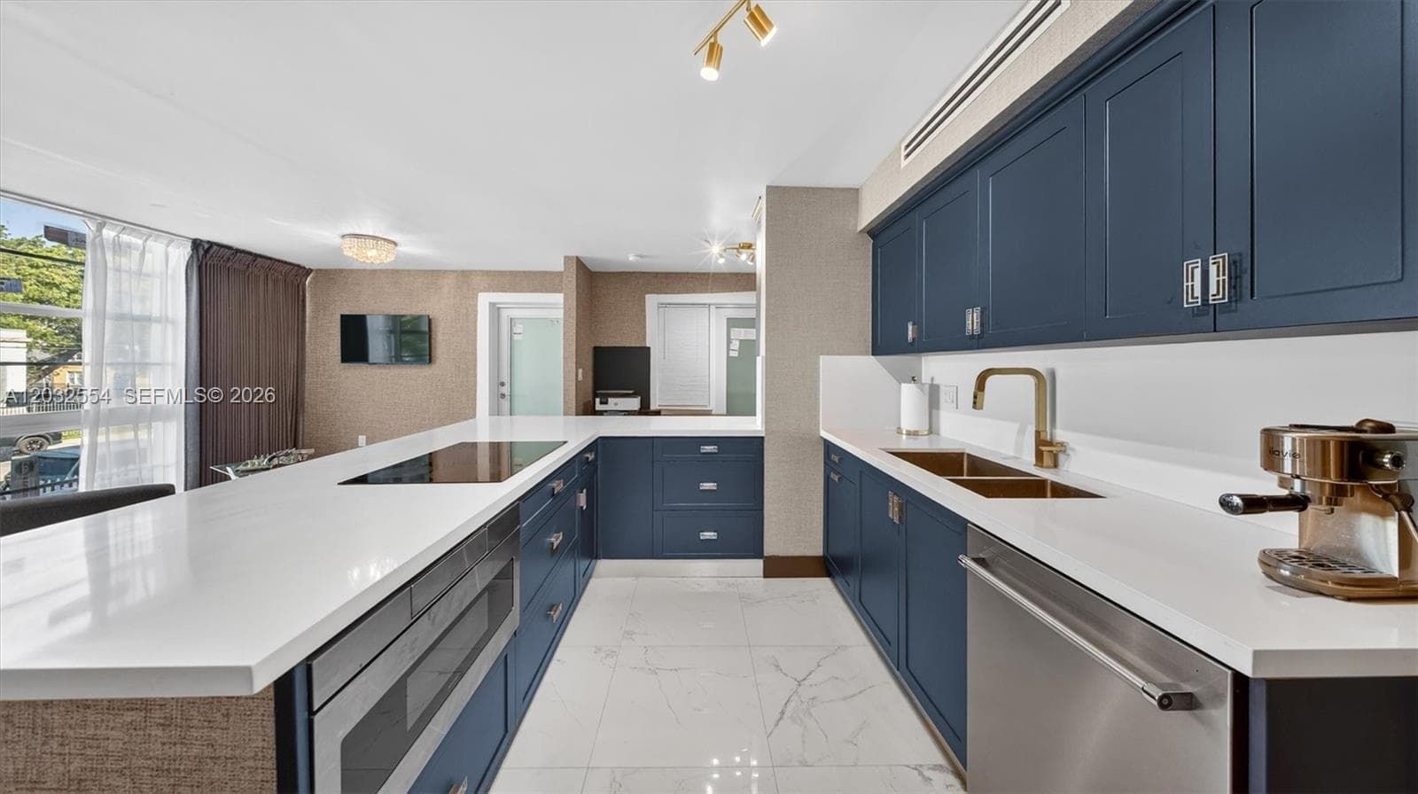 Condominium at 1400 Pennsylvania Ave # 11, Miami Beach FL 33139
