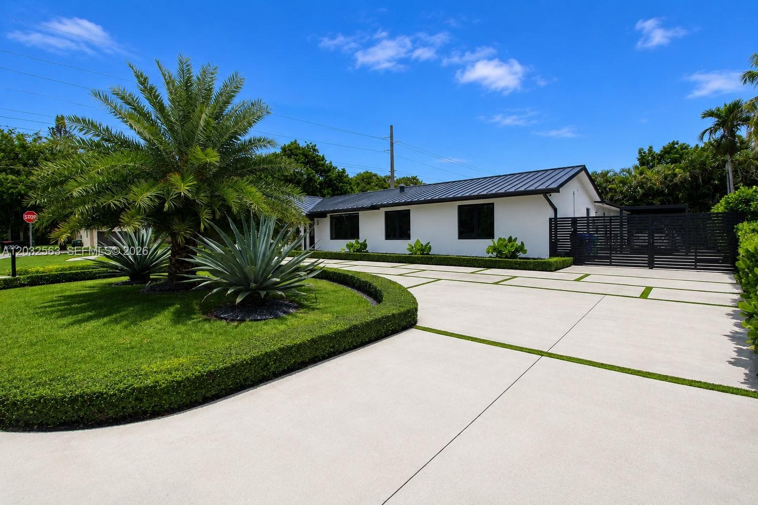 Single Family Residence at 8700 SW 175th St, Palmetto Bay FL 33157