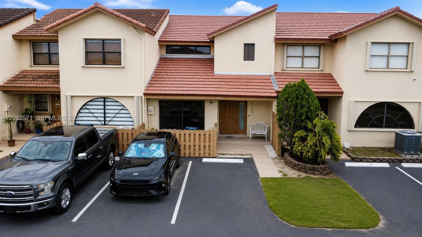 Townhouse at 1127 SW 134th Pl, Miami FL 33184