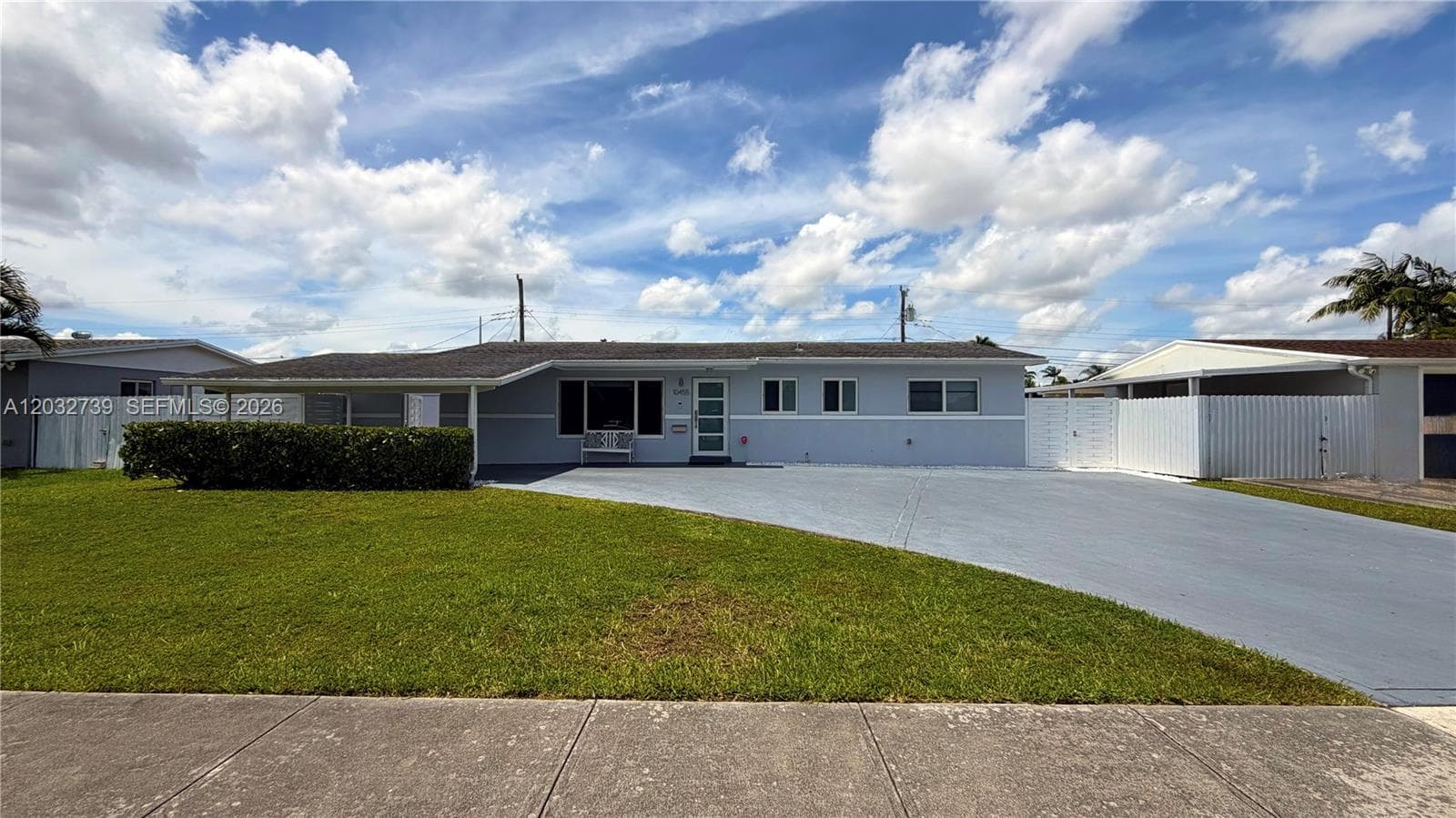 Single Family Residence at 10455 SW 42nd Ter, Miami FL 33165