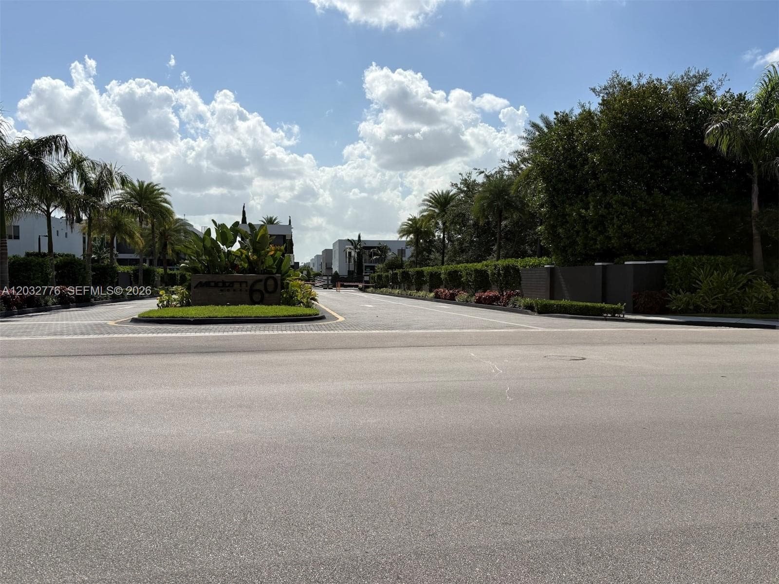 Single Family Residence at 7433 NW 99th Ave, Doral FL 33178