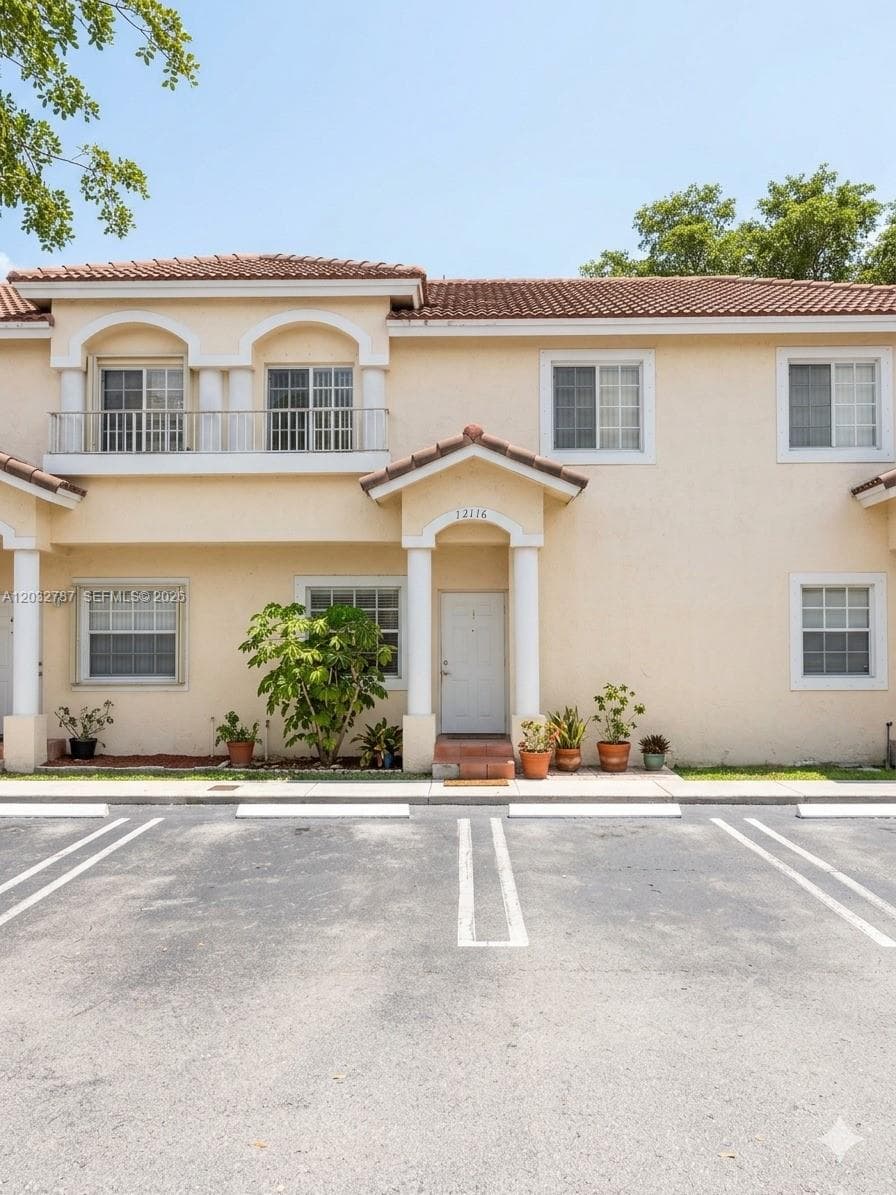 Townhouse at 12116 SW 143rd Ln # 5, Miami FL 33186