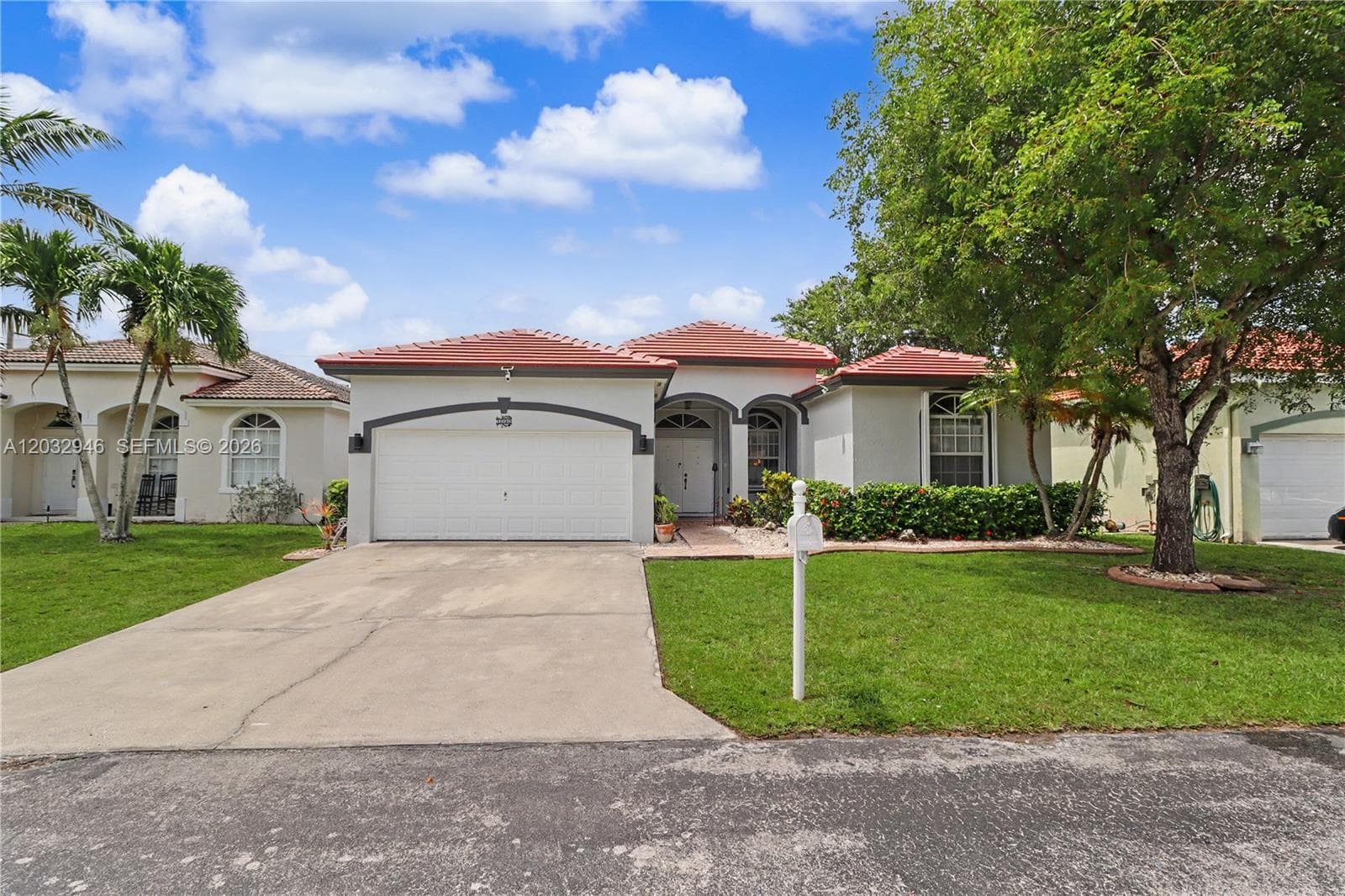 Single Family Residence at 3090 SE 7th Pl, Homestead FL 33033