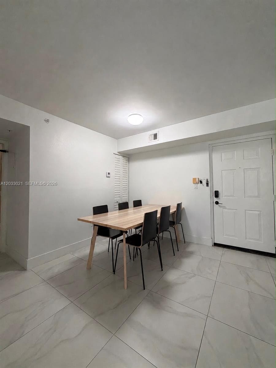 Condominium at 4540 NW 107th Ave # 11, Doral FL 33178