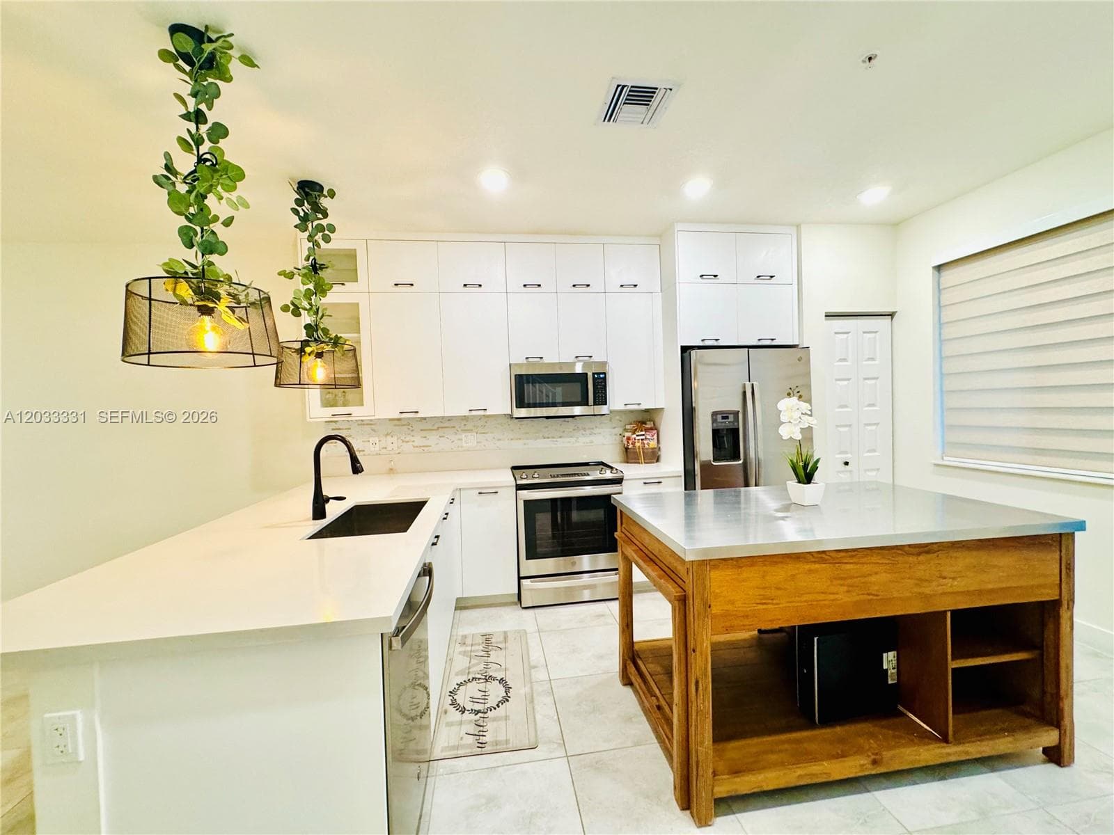 Condominium at 10295 NW 64th Ter # 104, Doral FL 33178