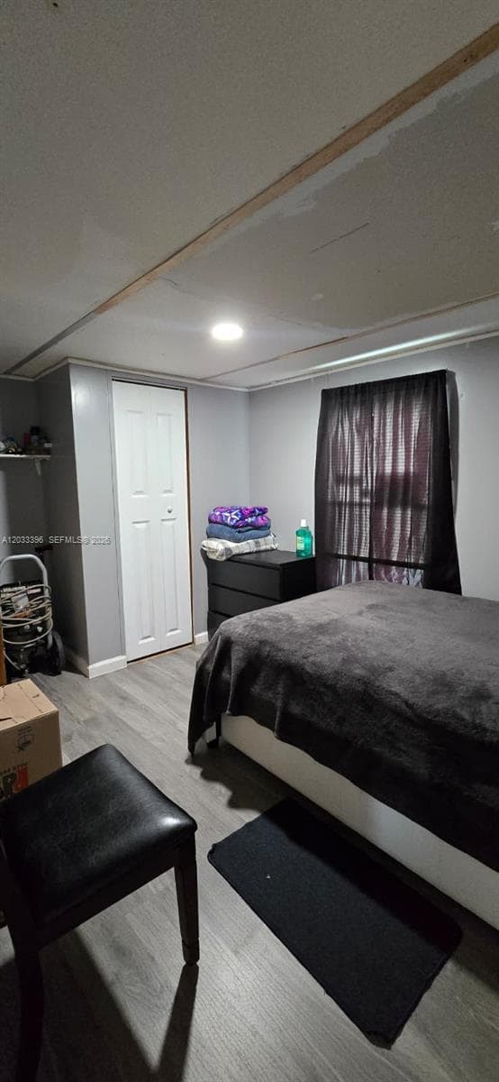 Mobile Home at 100 SE 6th Ave, Homestead FL 33030