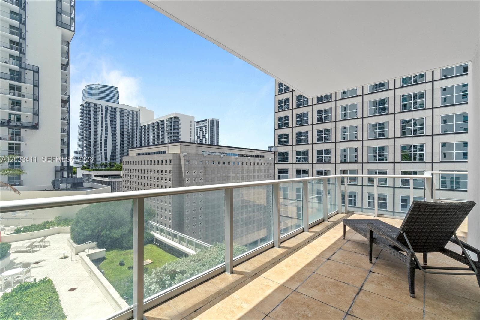 Condominium at 300 S Biscayne Blvd # 1411, Miami FL 33131