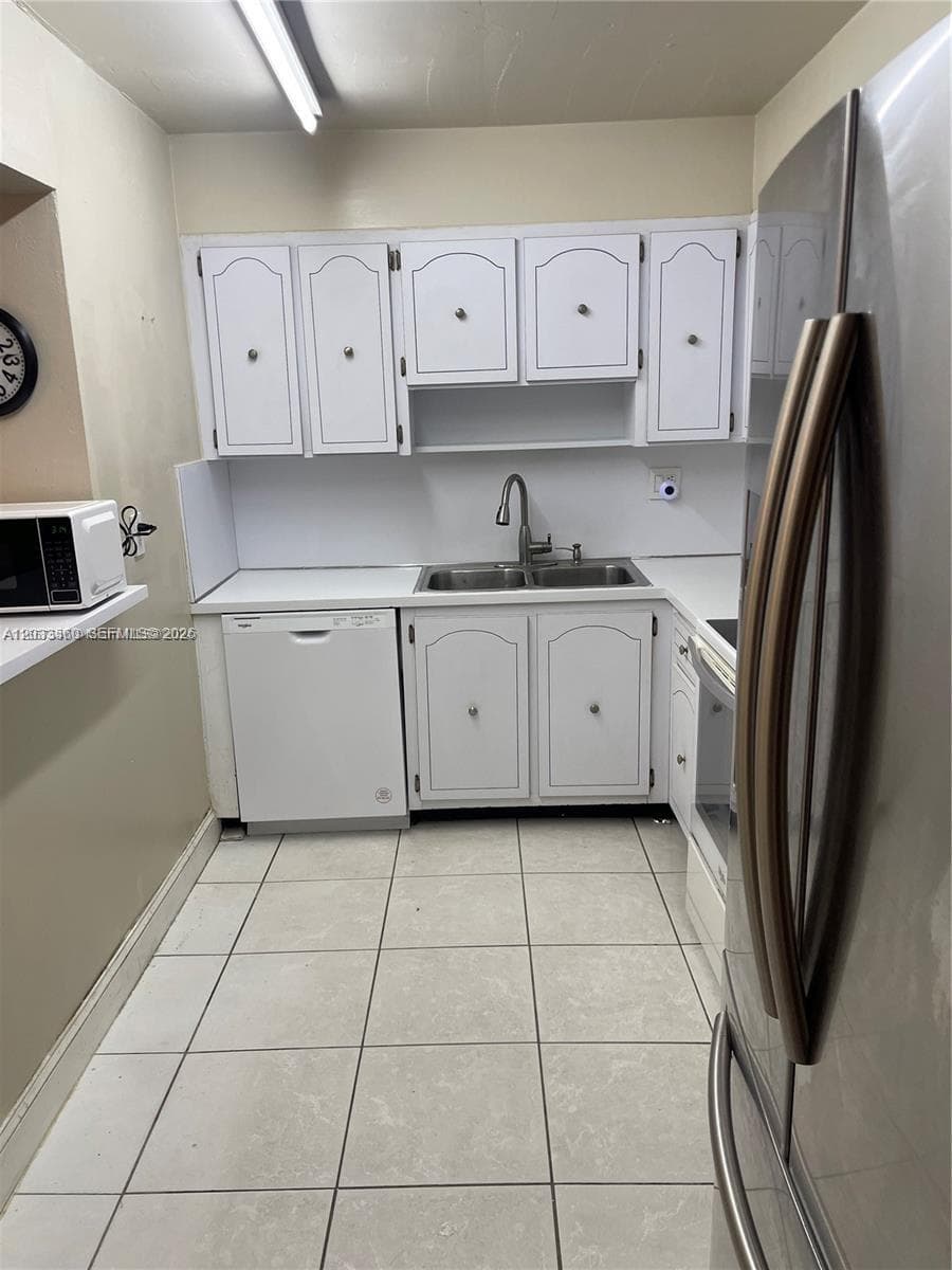Condominium at 10383 N Kendall Dr # N5, Miami FL 33176