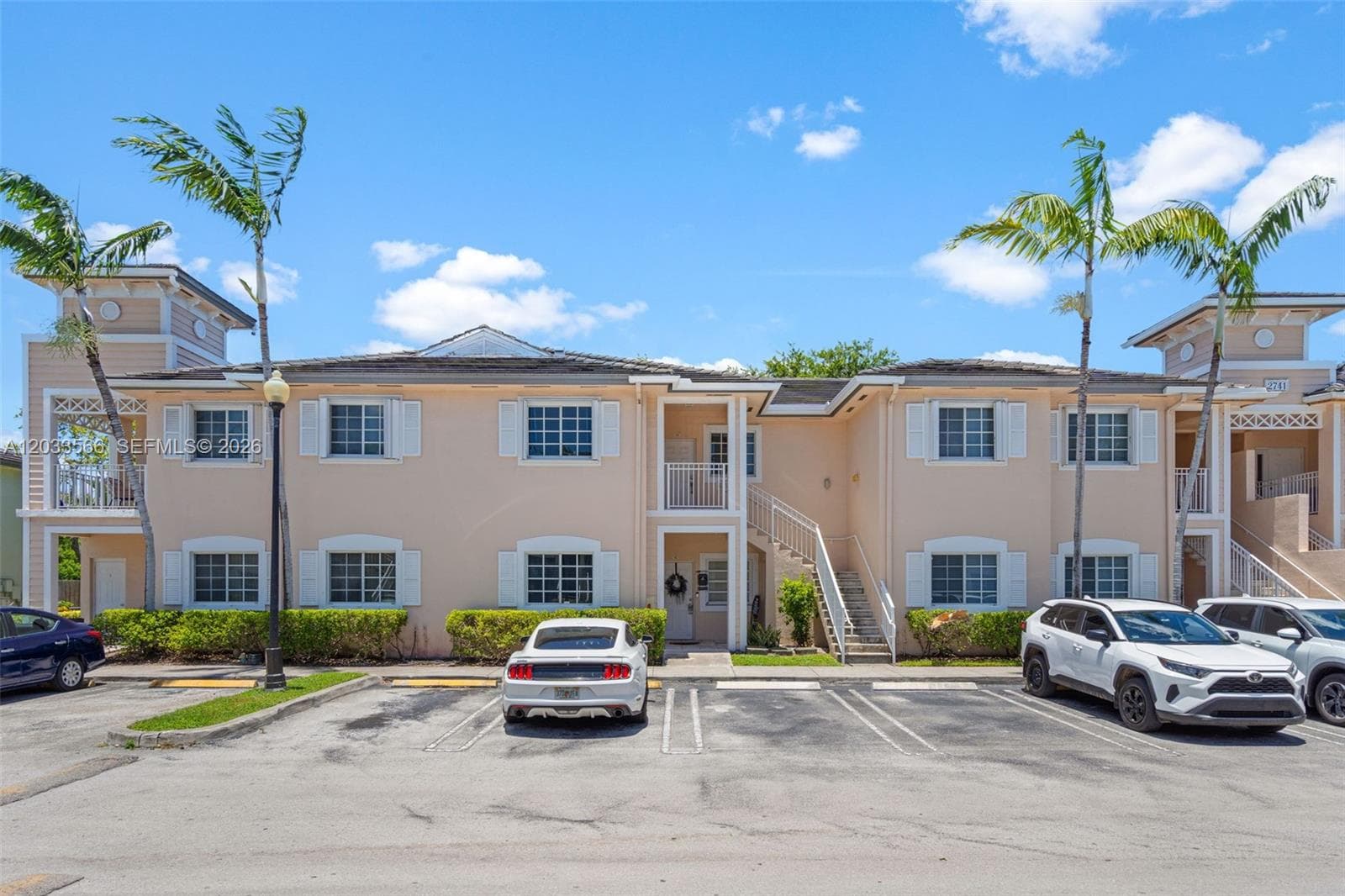 Condominium at 2741 NE 4th St # 202, Homestead FL 33033