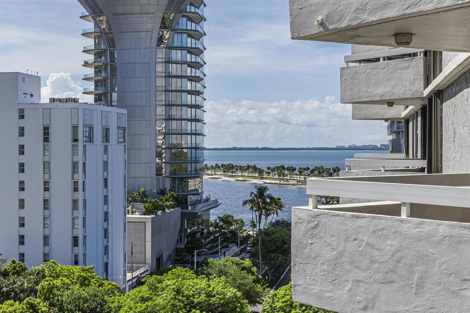 Condominium at 2501 Brickell Avenue # 903, Miami FL 33129
