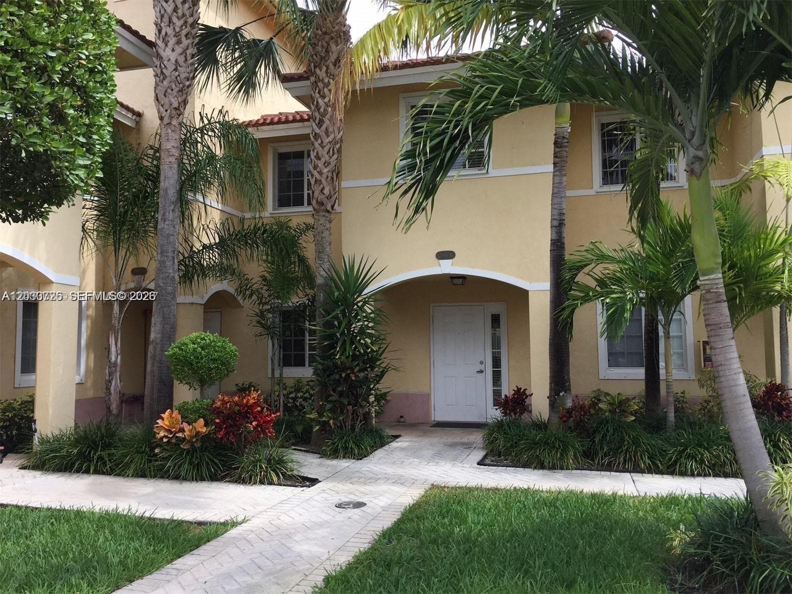 Condominium at 2066 NE 167th St # 108, North Miami Beach FL 33162