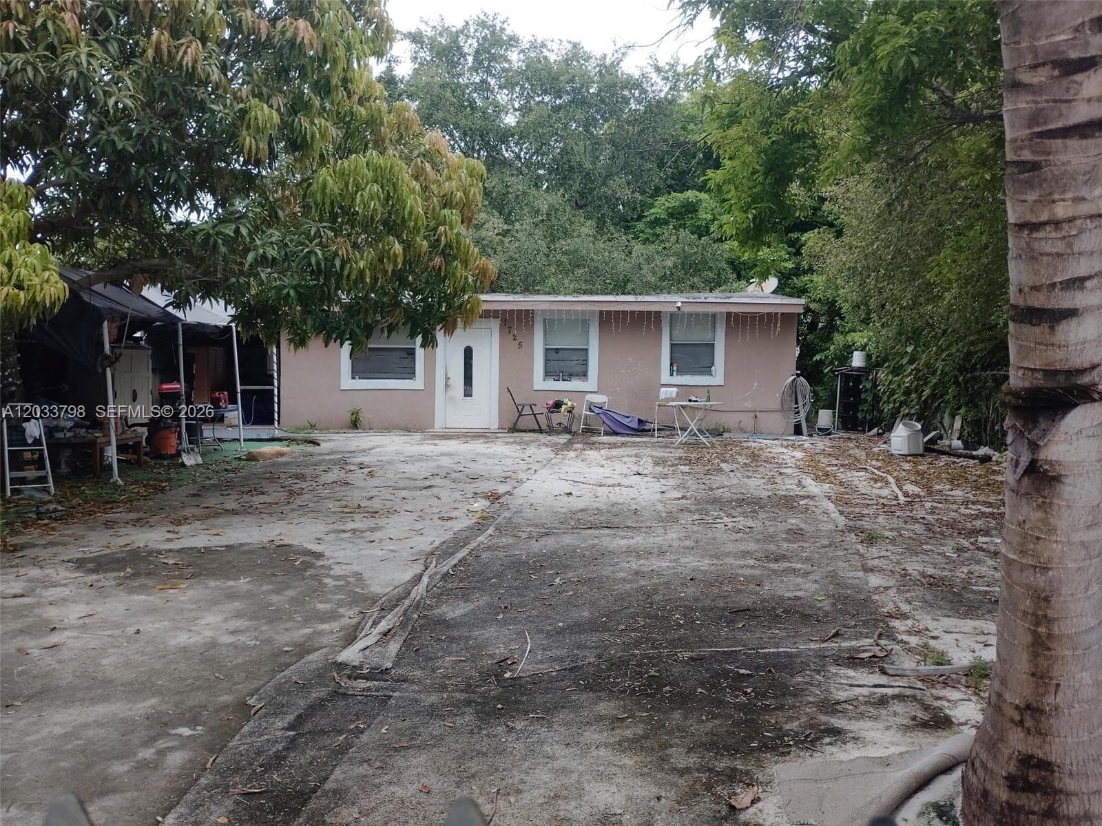 Single Family Residence at 1725 NW 111th St, Miami FL 33167