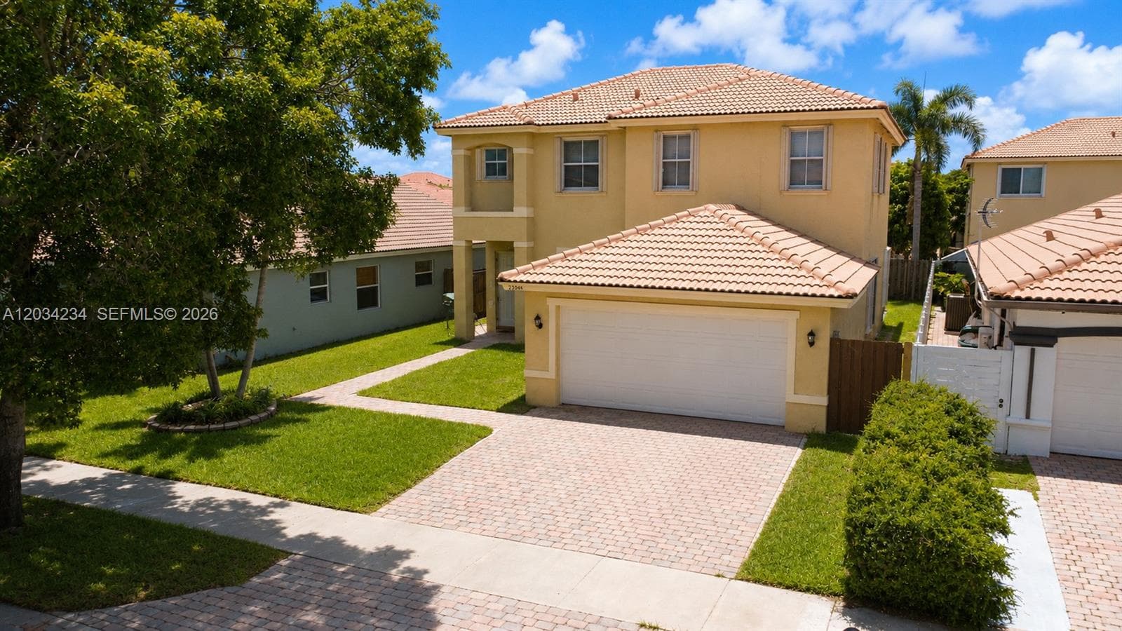 Single Family Residence at 23646 SW 107th Pl, Homestead FL 33032