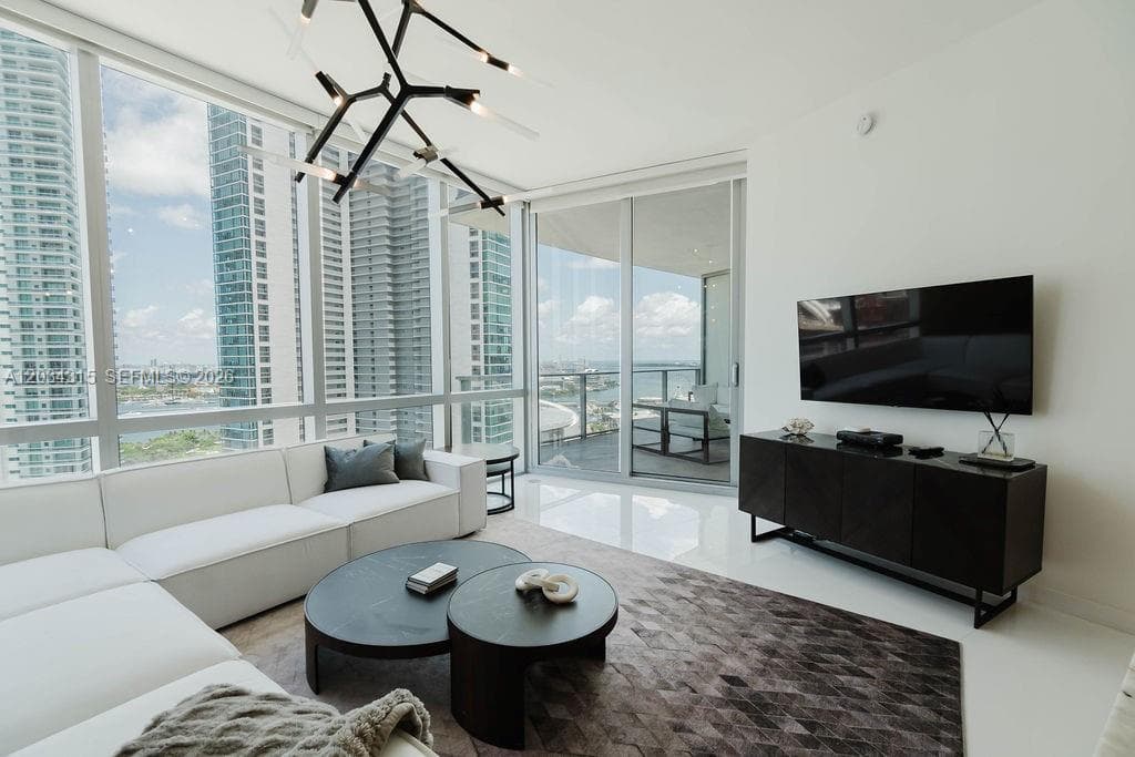 Condominium at 851 NE 1st Ave # 2403, Miami FL 33132