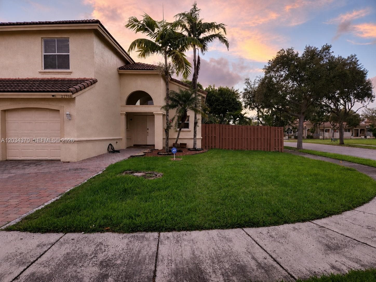 Single Family Residence at 23906 SW 108 PL, Homestead FL 33032