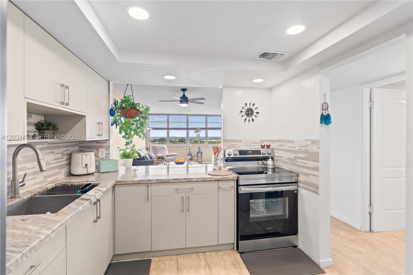 Condominium at 1301 NE Miami Gardens Dr # 1124W, Miami FL 33179