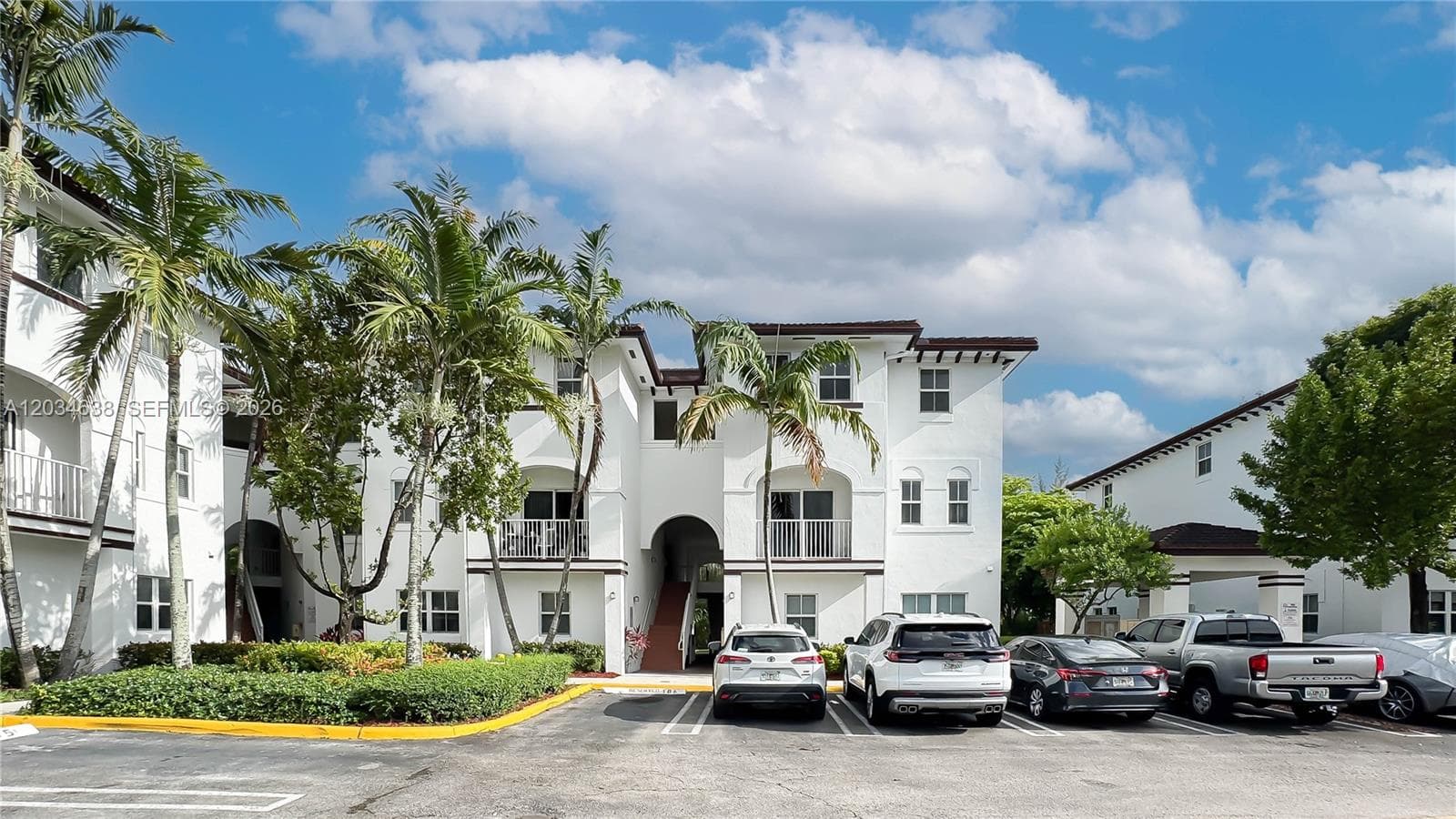 Condominium at Doral, FL, 33178
