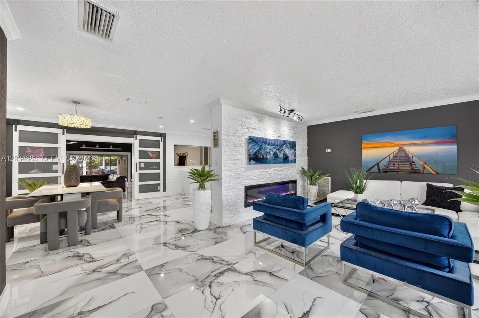Single Family Residence at 12121 SW 107th St, Miami FL 33186