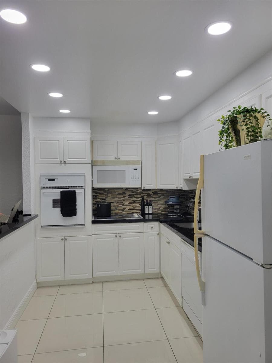 Condominium at 19370 Collins Avenue # 623, Sunny Isles Beach FL 33160