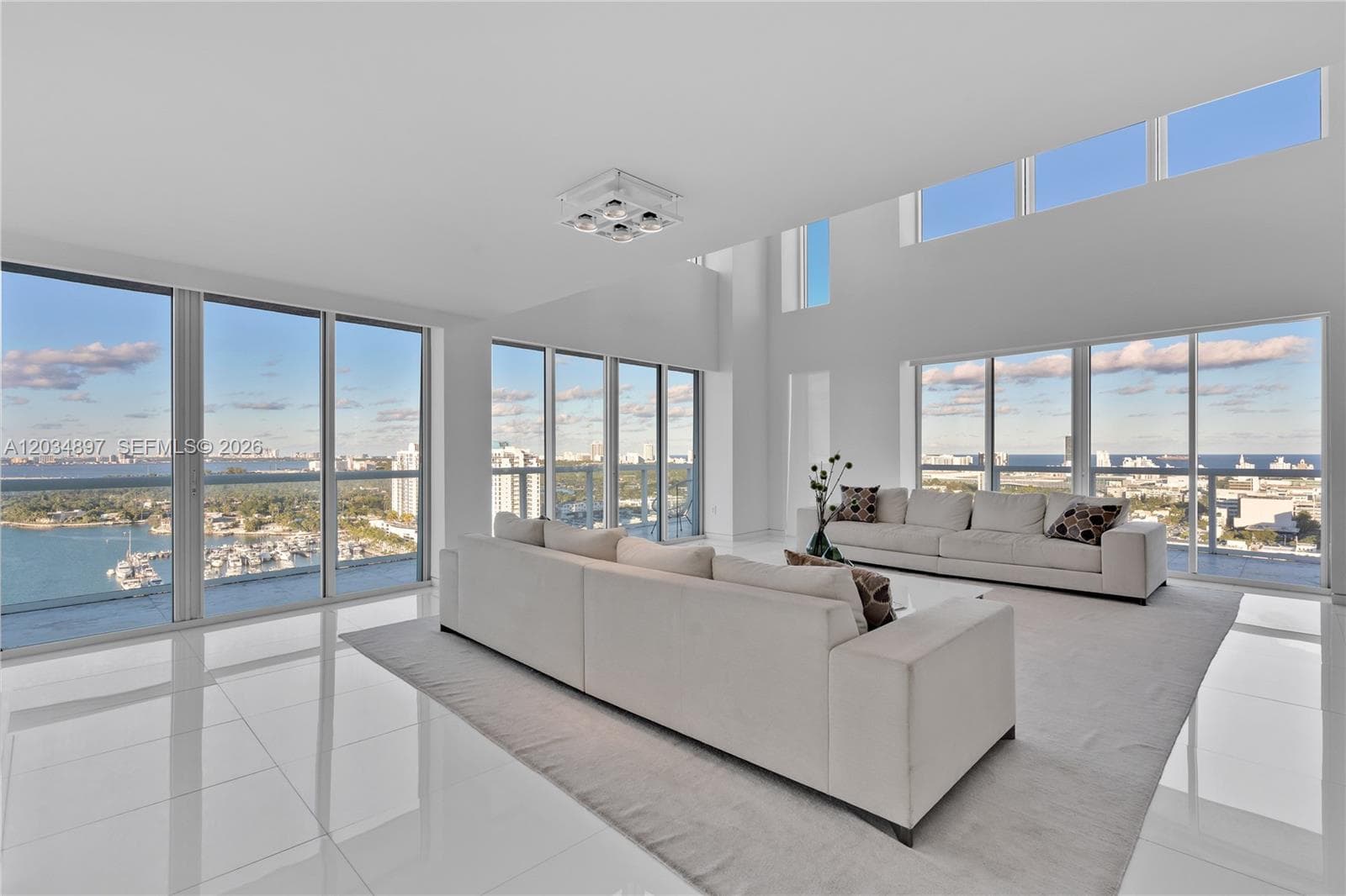 Condominium at 10 Venetian Way, Miami Beach FL 33139