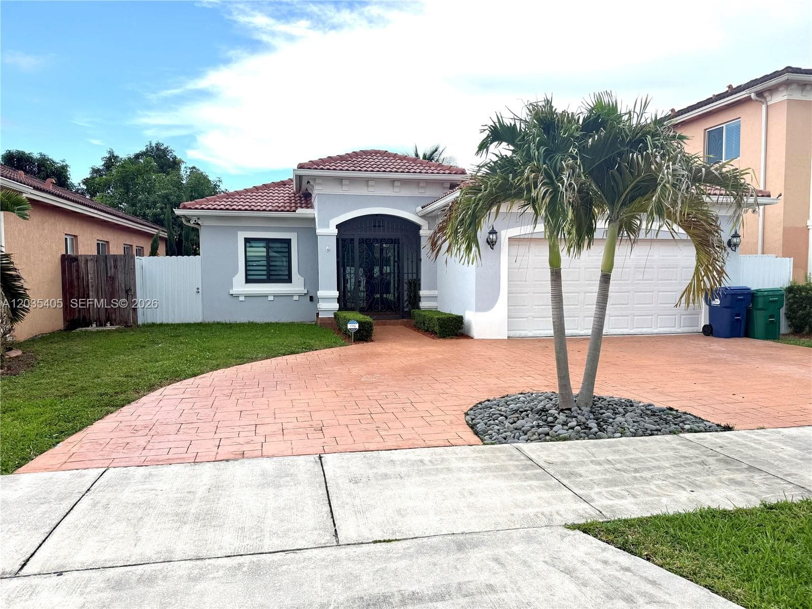 Single Family Residence at 17833 SW 155th Ct, Miami FL 33187